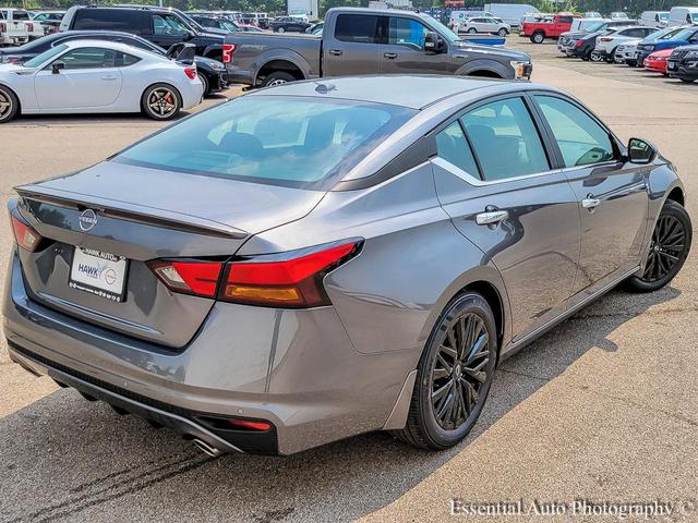 Photo of 2025 Gun Metallic Nissan Altima