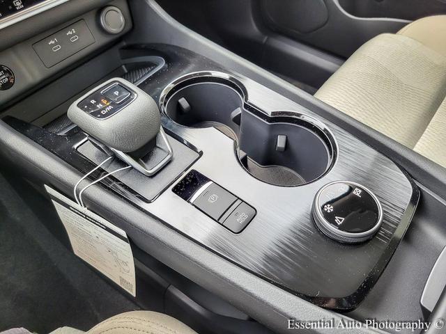 Photo of 2025 Super Black Nissan Rogue