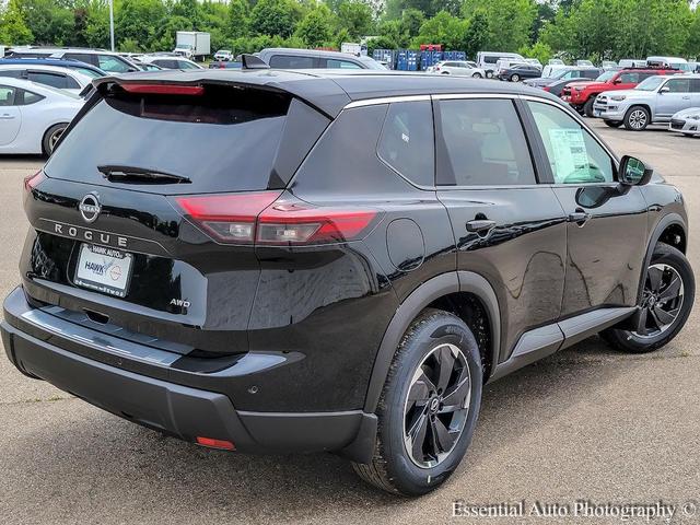Photo of 2025 Super Black Nissan Rogue