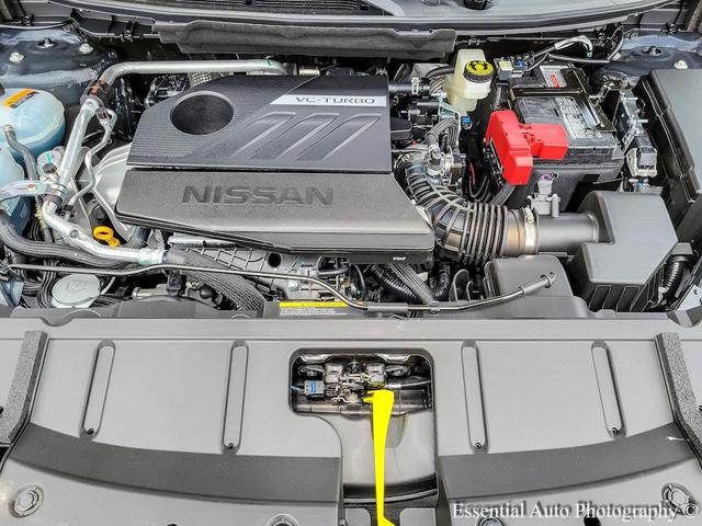 Photo of 2025 Super Black Nissan Rogue