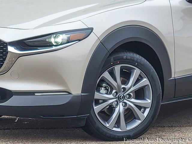 Photo of 2024 Platinum Quartz Metallic Mazda CX-30
