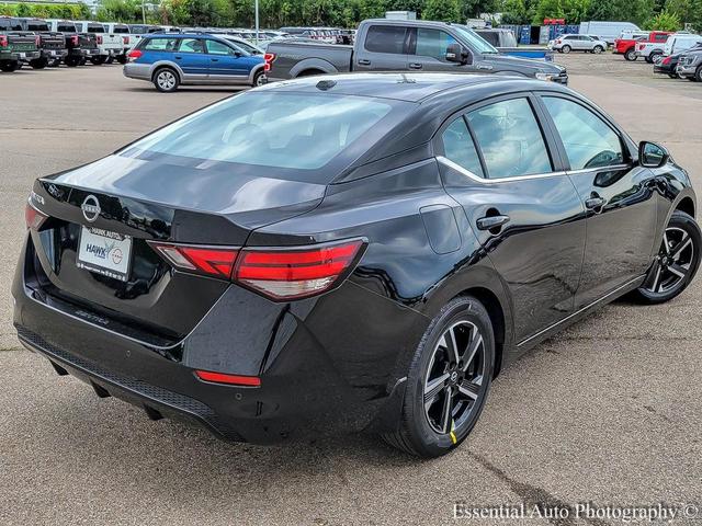 Photo of 2025 Super Black Nissan Sentra