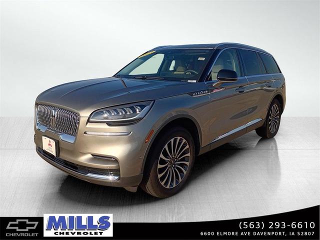 Photo of 2023 Sandstone Metallic Lincoln Aviator