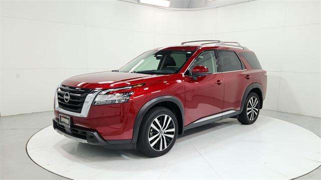 Photo of 2024 Scarlet Red Nissan Pathfinder