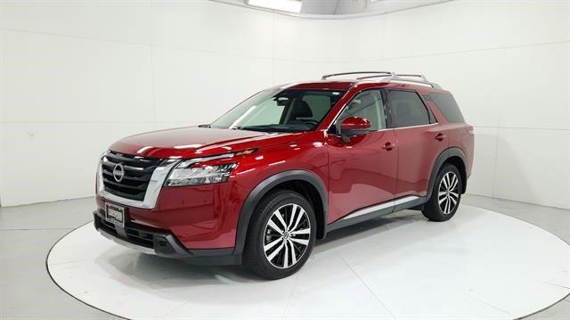 Photo of 2024 Scarlet Red Nissan Pathfinder