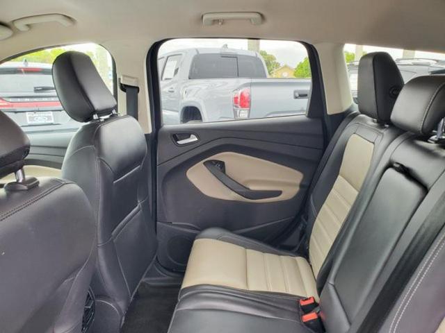 Photo of 2019 Magnetic Metallic Ford Escape