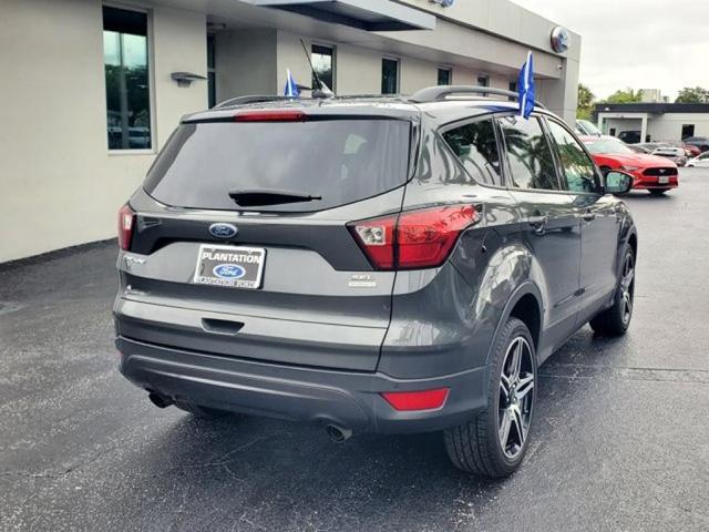 Photo of 2019 Magnetic Metallic Ford Escape