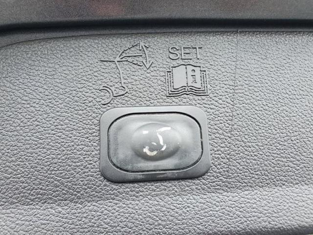 Photo of 2019 Magnetic Metallic Ford Escape