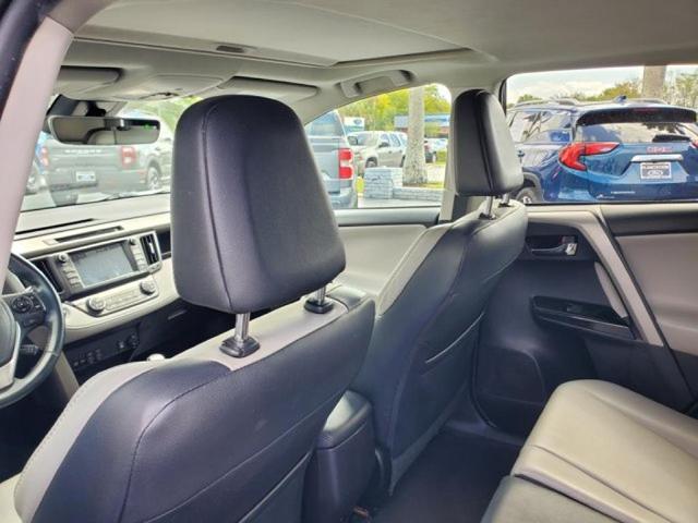 Photo of 2016 Black Toyota RAV4