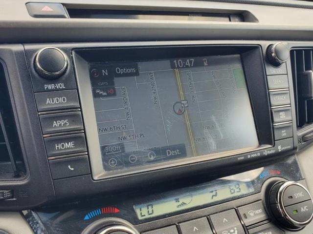 Photo of 2016 Black Toyota RAV4