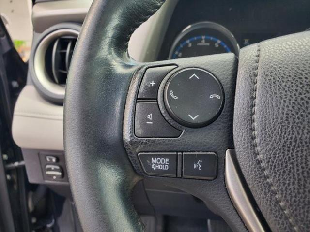 Photo of 2016 Black Toyota RAV4