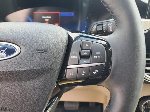 Photo of 2022 Atlas Blue Metallic Ford Escape