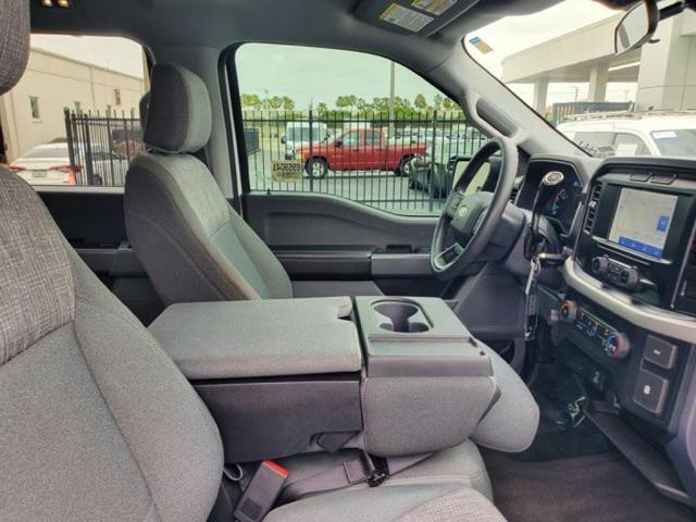 Photo of 2023 Oxford White Ford F-150