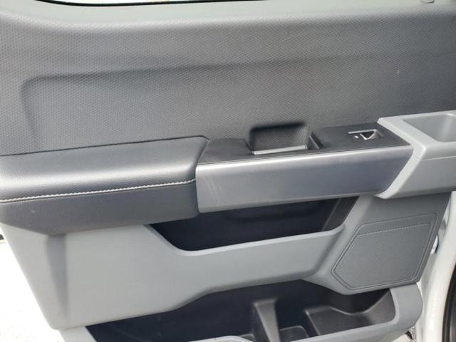 Photo of 2023 Oxford White Ford F-150