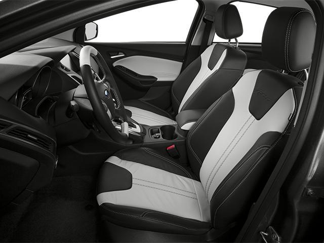 Photo of 2014 Oxford White Ford Focus