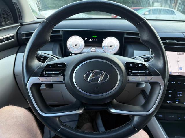 Photo of 2024 SILVER Hyundai TUCSON