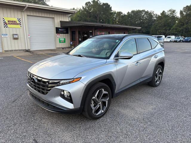 Photo of 2024 SILVER Hyundai TUCSON