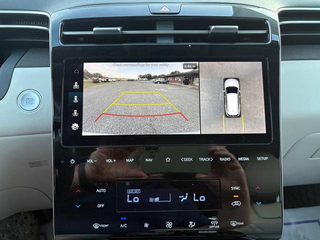 Photo of 2024 SILVER Hyundai TUCSON