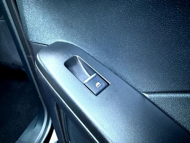 Photo of 2021 BLACK. Ford Escape