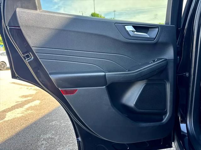 Photo of 2021 BLACK. Ford Escape