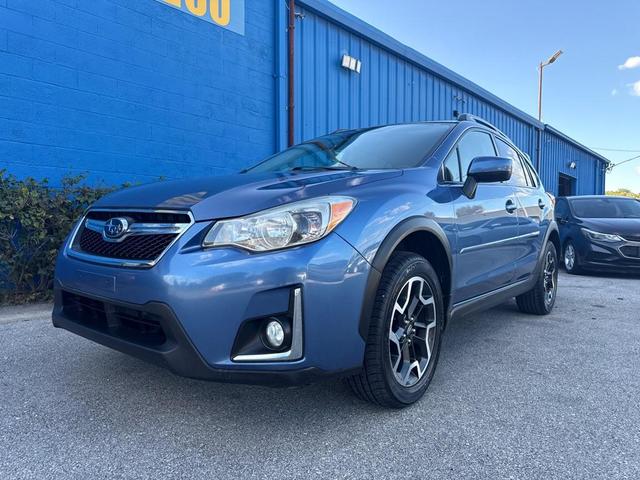 Photo of 2017 BLUE Subaru Crosstrek