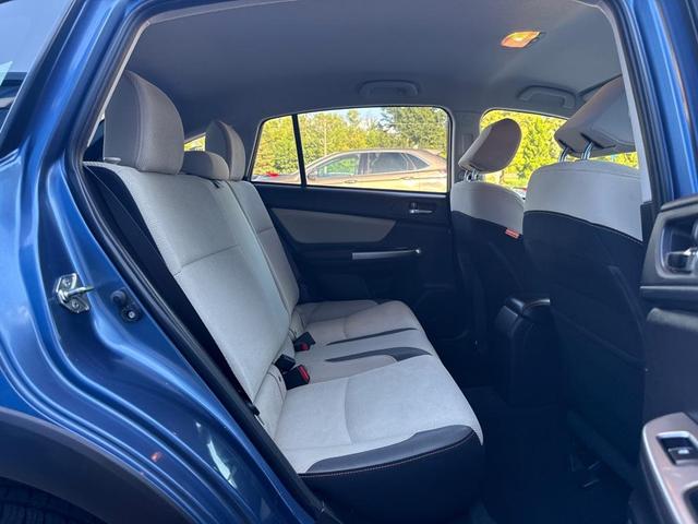 Photo of 2017 BLUE Subaru Crosstrek