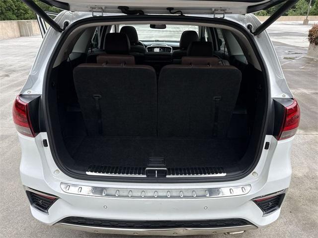 Photo of 2019 Snow White Pearl Kia Sorento