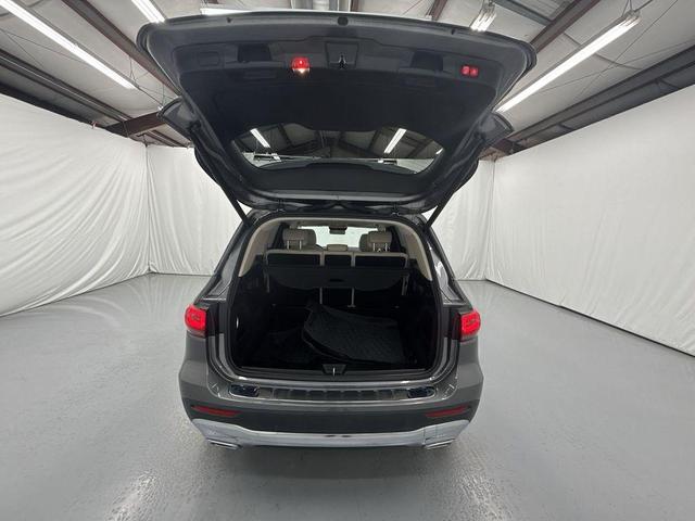 Photo of 2021 Mountain Gray Metallic Mercedes-Benz GLB 250
