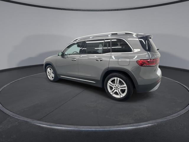 Photo of 2021 Mountain Gray Metallic Mercedes-Benz GLB 250