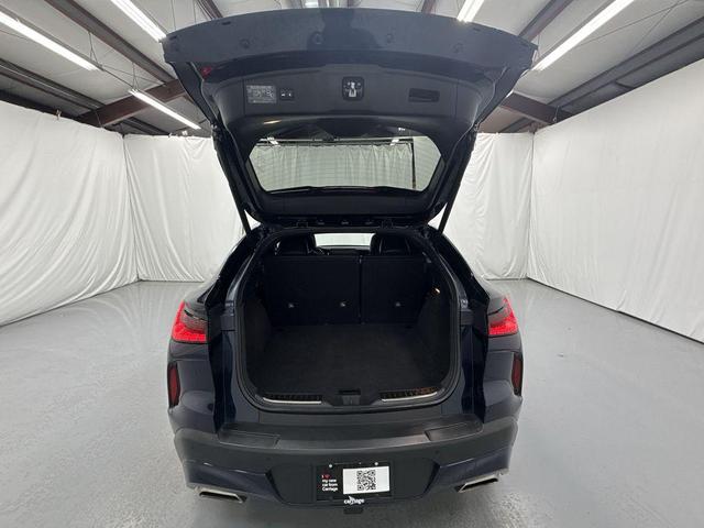 Photo of 2022 Hermosa Blue INFINITI QX55
