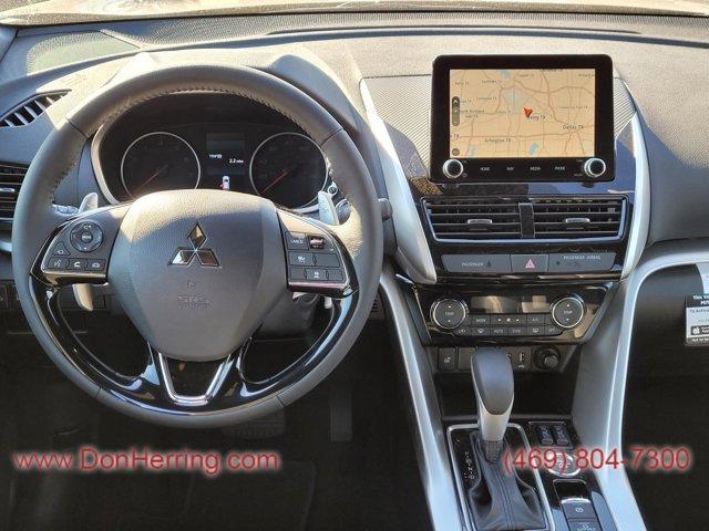 Photo of 2025 Labrador Black Pearl Mitsubishi Eclipse Cross