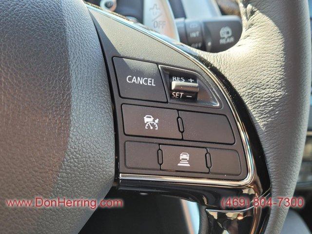 Photo of 2025 Labrador Black Pearl Mitsubishi Eclipse Cross