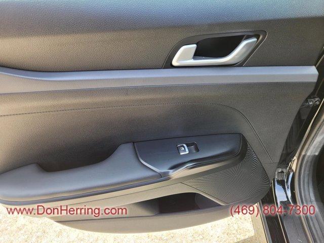 Photo of 2023 Ebony Black Kia K5