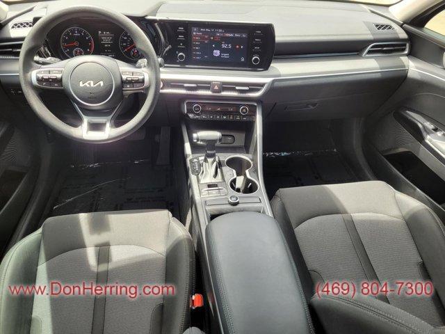 Photo of 2023 Ebony Black Kia K5