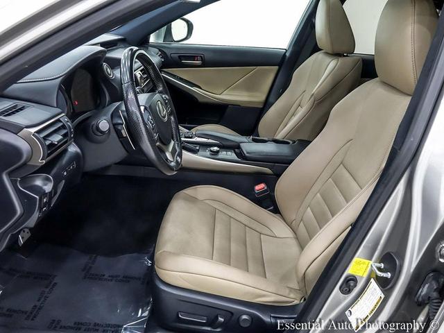 Photo of 2019 Atomic Silver Lexus IS 350