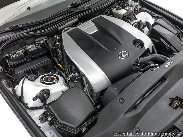 Photo of 2016 Eminent White Pearl Lexus IS 300