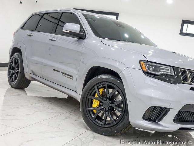 Photo of 2018 Billet Silver Metallic Clearcoat Jeep Grand Cherokee