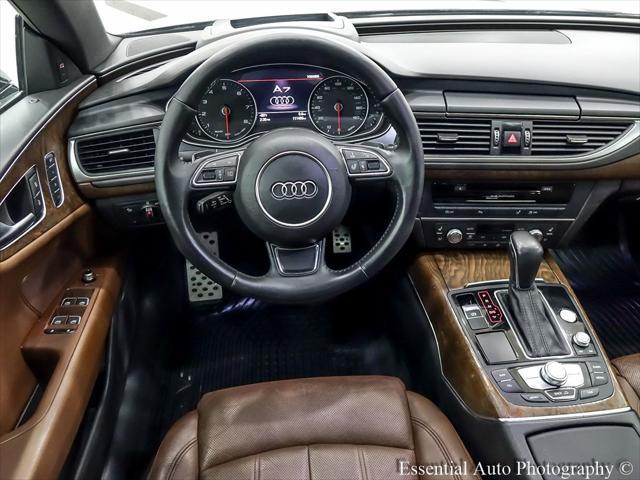 Photo of 2016 Moonlight Blue Metallic Audi A7