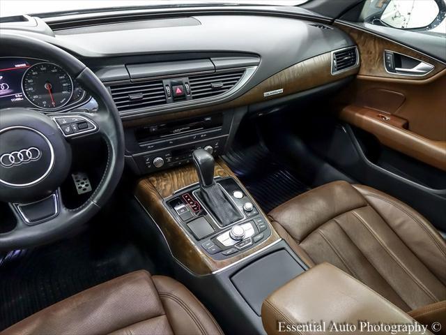 Photo of 2016 Moonlight Blue Metallic Audi A7