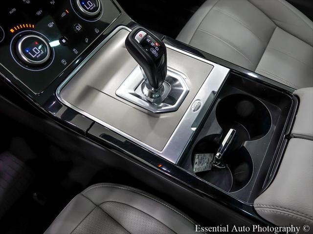 Photo of 2023 Eiger Grey Metallic Land Rover Range Rover Evoque