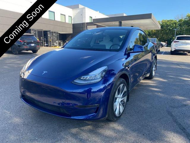 Photo of 2021 Deep Blue Metallic Tesla Model Y