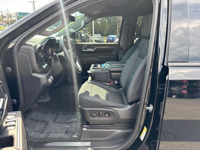Photo of 2022 Onyx Black GMC Sierra 1500