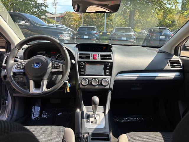 Photo of 2017 Ice Silver Metallic Subaru Crosstrek