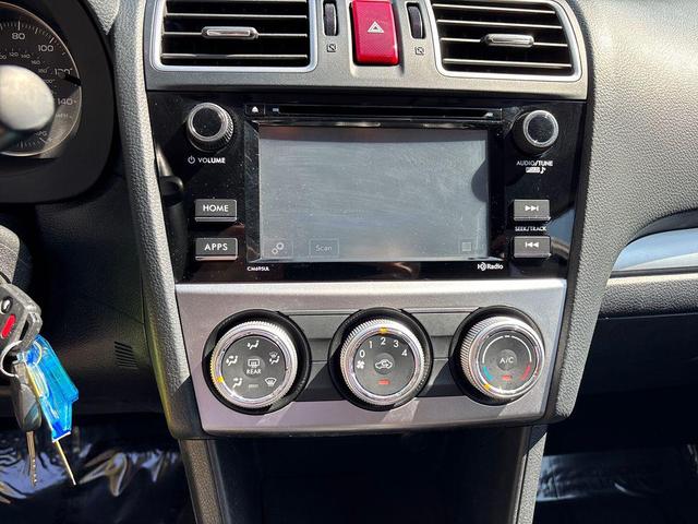 Photo of 2017 Ice Silver Metallic Subaru Crosstrek