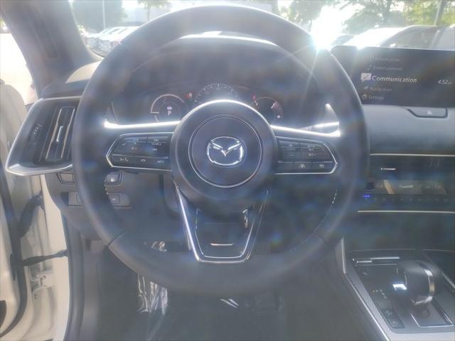 Photo of 2025 Rhodium White Premium Mazda CX-70 PHEV