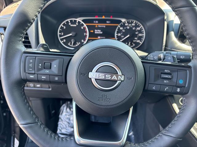 Photo of 2023 Super Black Nissan Rogue