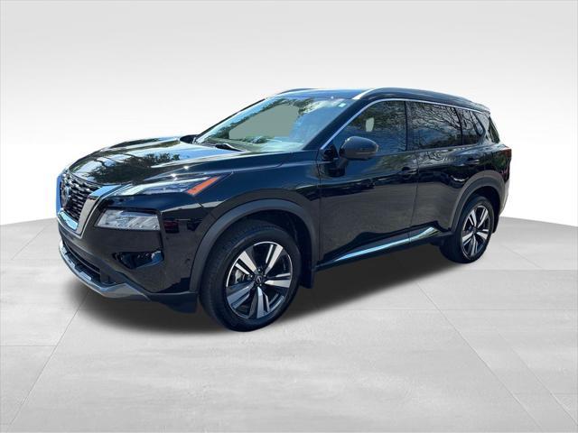 Photo of 2023 Super Black Nissan Rogue