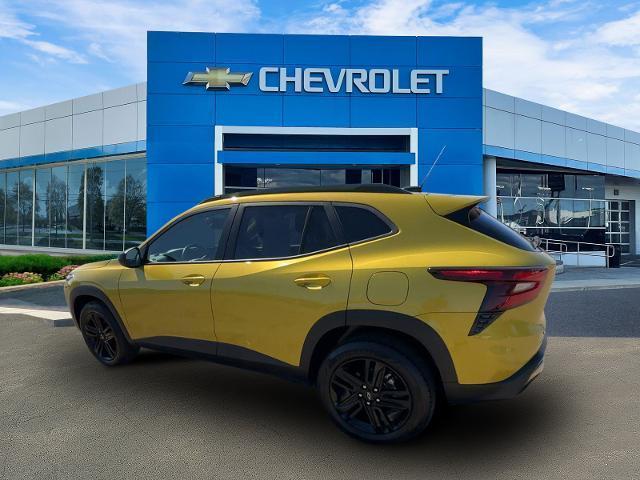 Photo of 2024 Nitro Yellow Chevrolet Trax