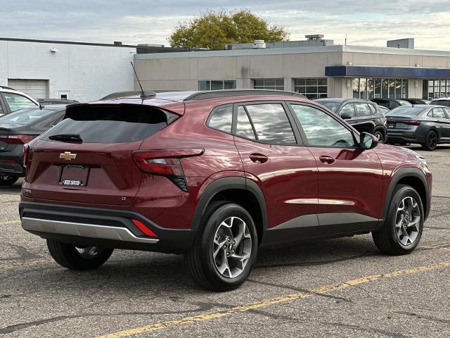 Photo of 2025 Crimson Metallic Chevrolet Trax