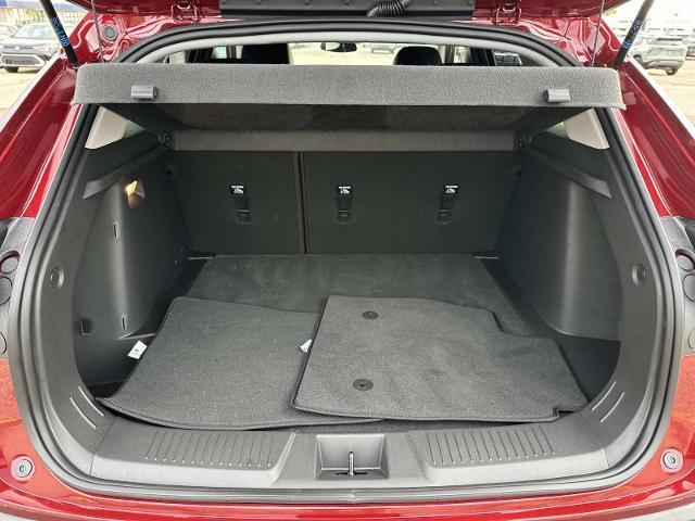 Photo of 2025 Crimson Metallic Chevrolet Trax